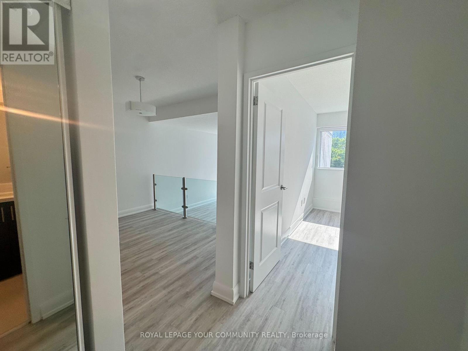 0605 - 191 Sherbourne Street, Toronto, Ontario  M5A 3X1 - Photo 7 - C12576826