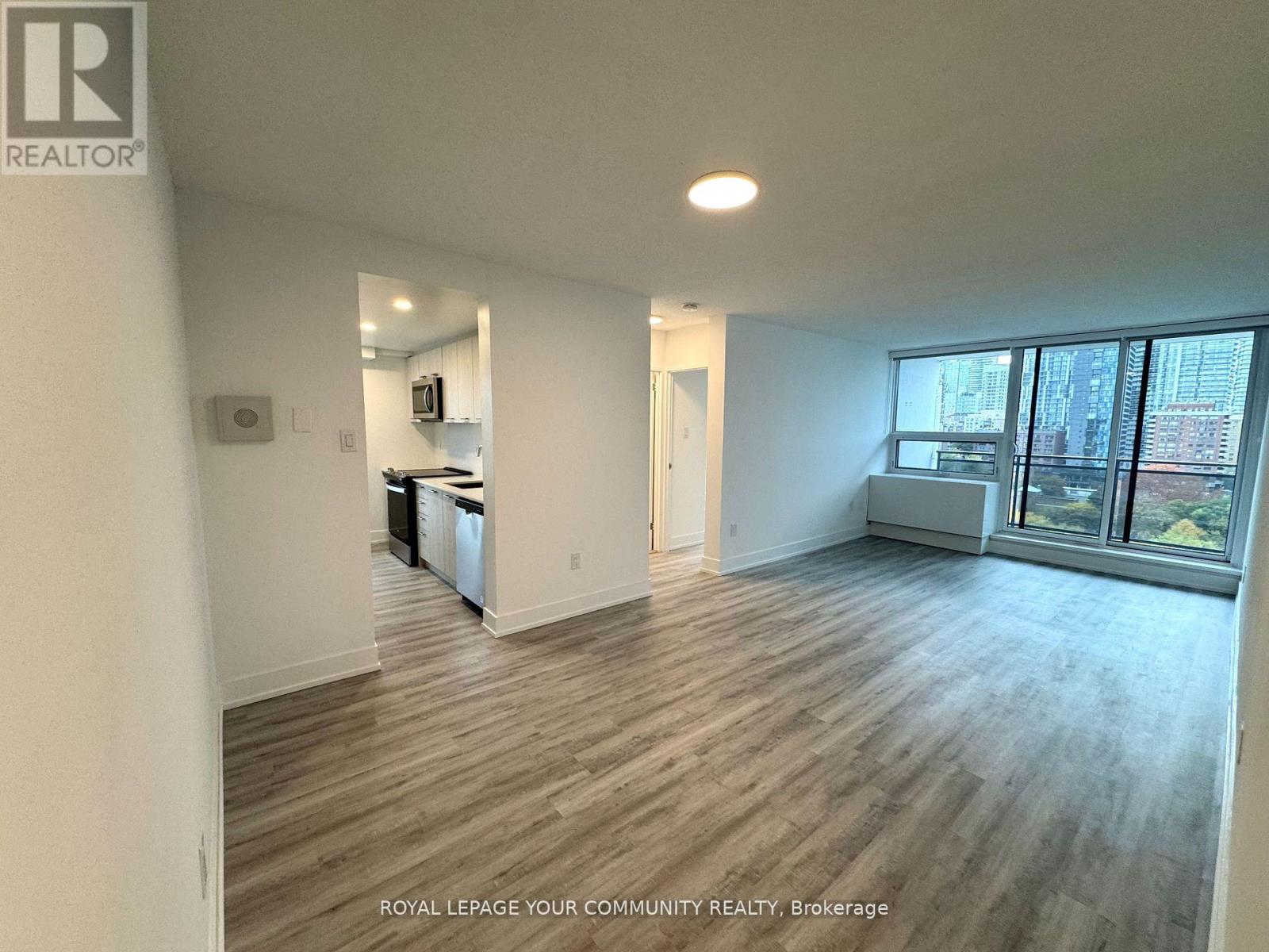 1407 - 201 Sherbourne Street, Toronto, Ontario  M5A 3X1 - Photo 3 - C12576830