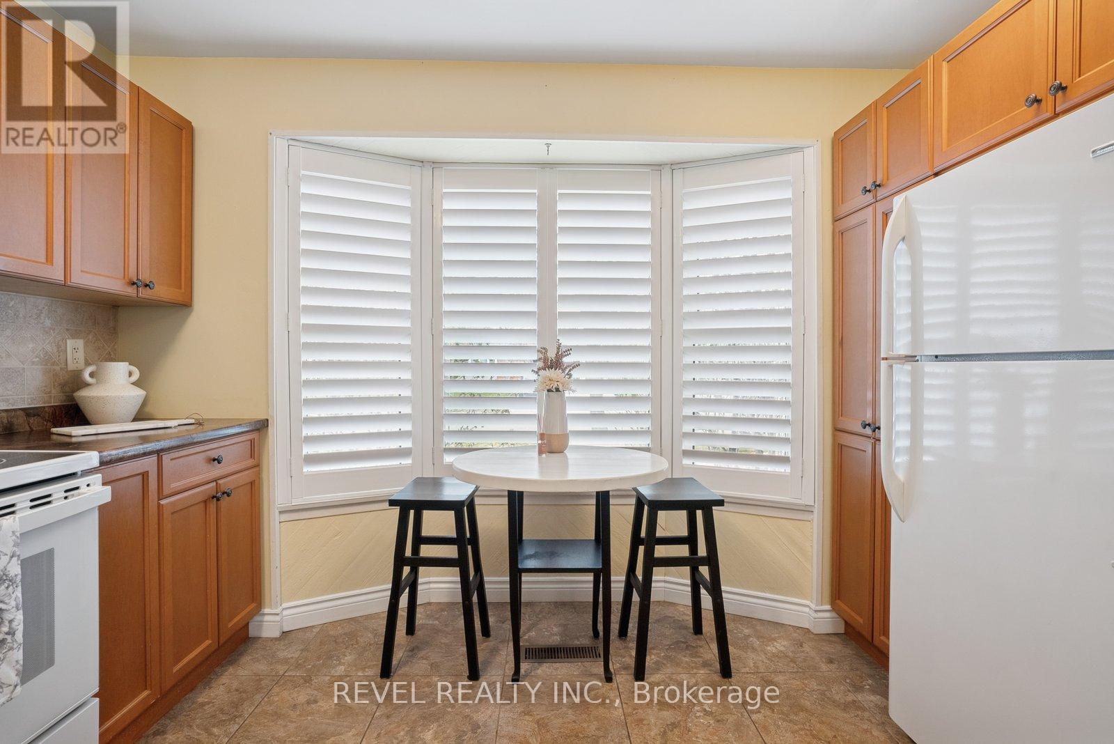 909 Harding Street, Whitby, Ontario L1N 1Y6 - Photo 17 - E12576248