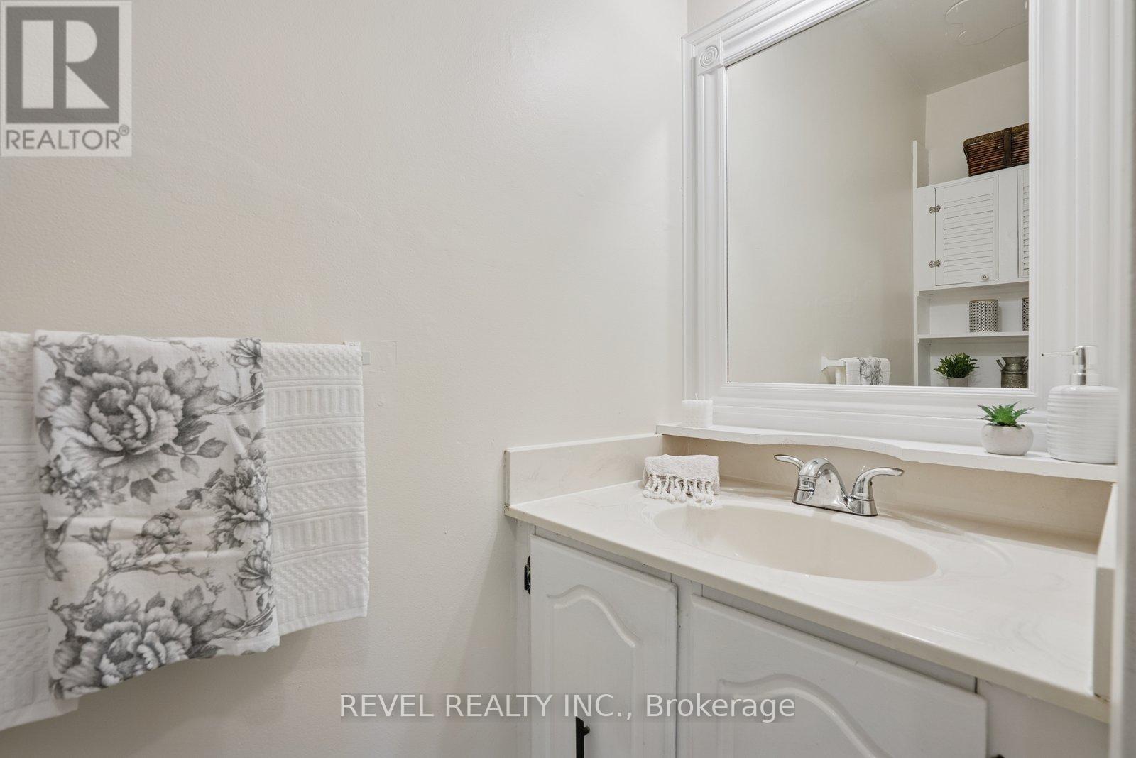 909 Harding Street, Whitby, Ontario L1N 1Y6 - Photo 18 - E12576248