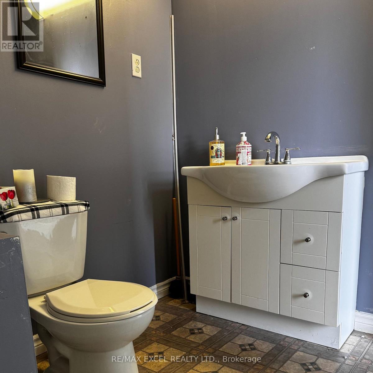 6280 Main Street, Whitchurch-Stouffville, Ontario  L4A 1G7 - Photo 6 - N12576828