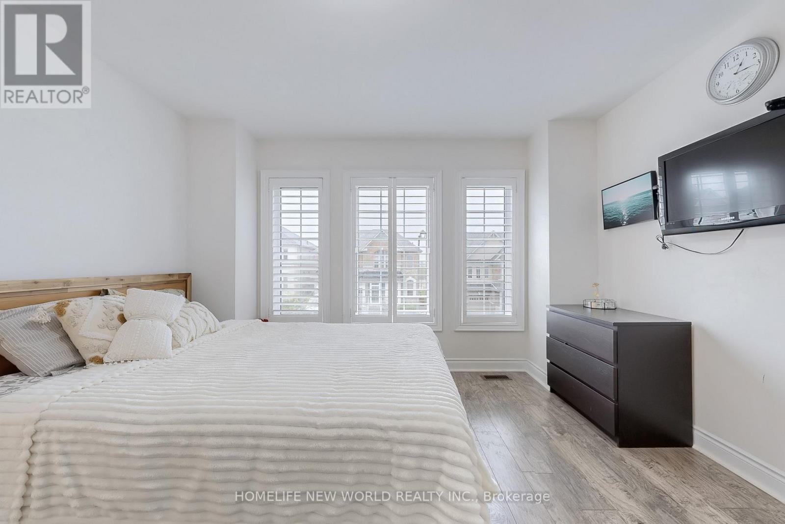 50 Ben Sinclair Avenue, East Gwillimbury, Ontario  L9N 0S2 - Photo 26 - N12576840