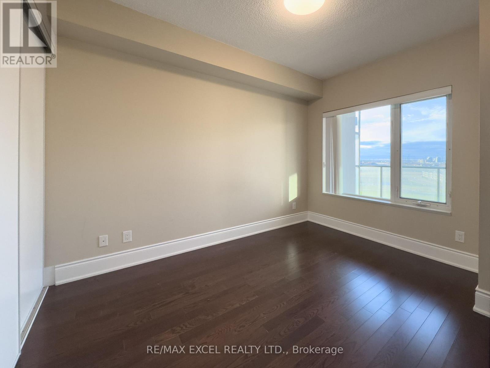 1207 - 233 South Park Road, Markham, Ontario  L3T 0B4 - Photo 11 - N12576860