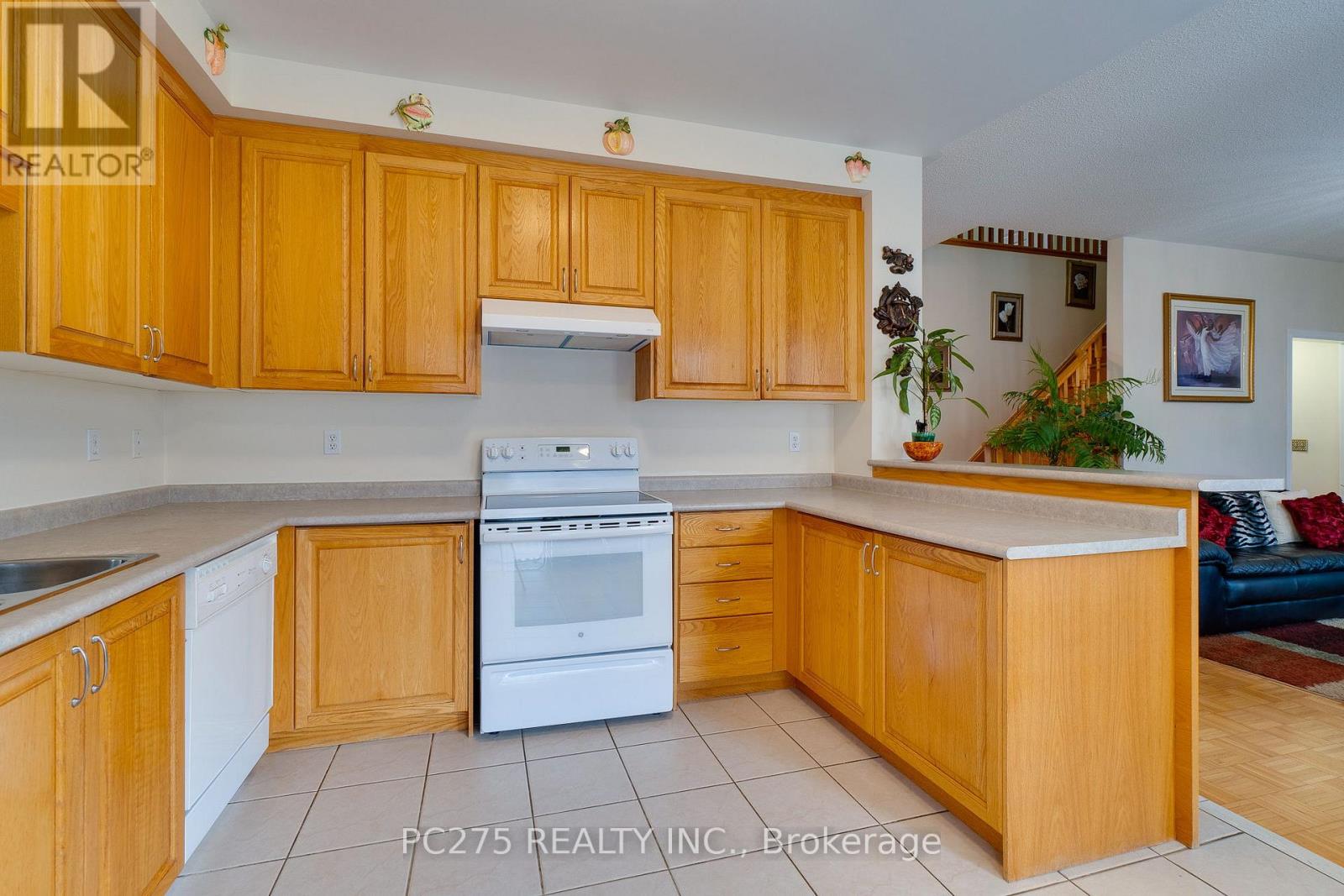 24 Wheatfield Drive, Vaughan, Ontario  L4H 2K7 - Photo 21 - N12576910