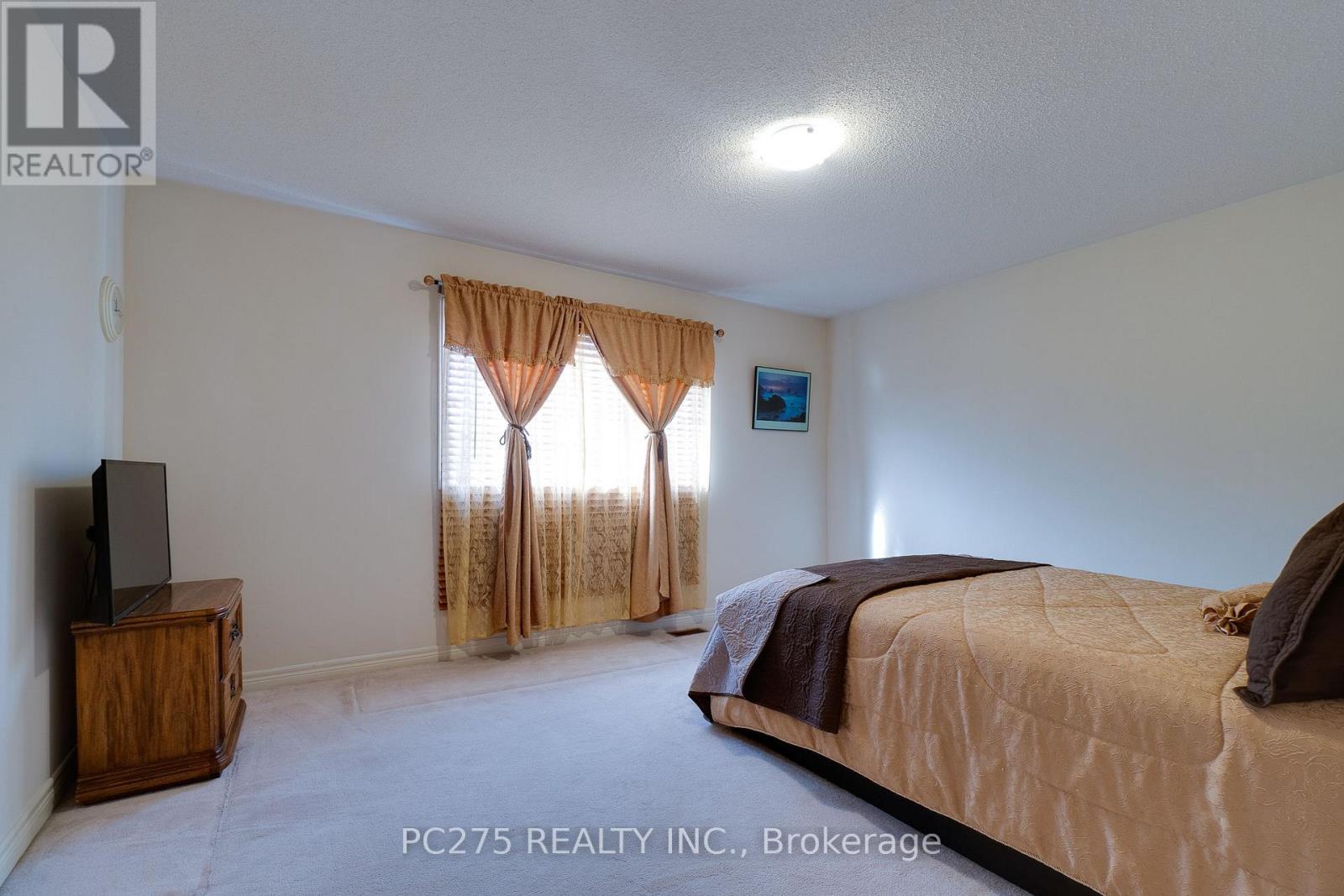 24 Wheatfield Drive, Vaughan, Ontario  L4H 2K7 - Photo 24 - N12576910