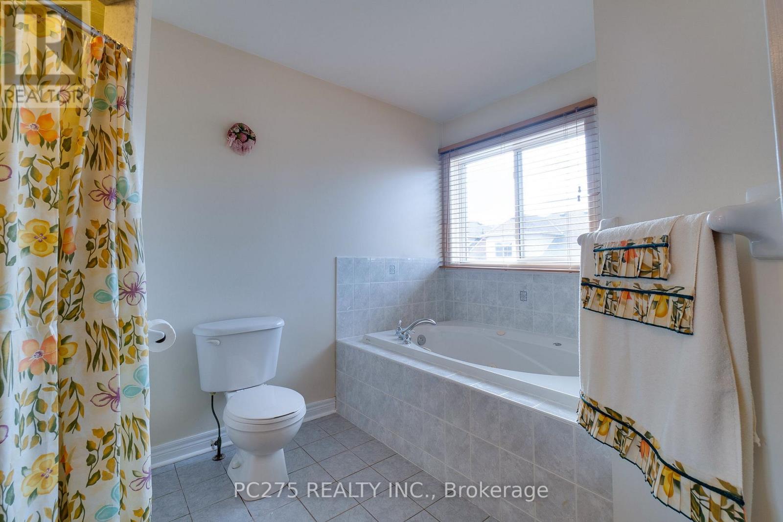 24 Wheatfield Drive, Vaughan, Ontario  L4H 2K7 - Photo 28 - N12576910