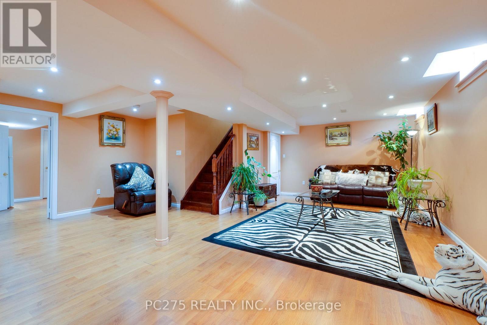 24 Wheatfield Drive, Vaughan, Ontario  L4H 2K7 - Photo 35 - N12576910