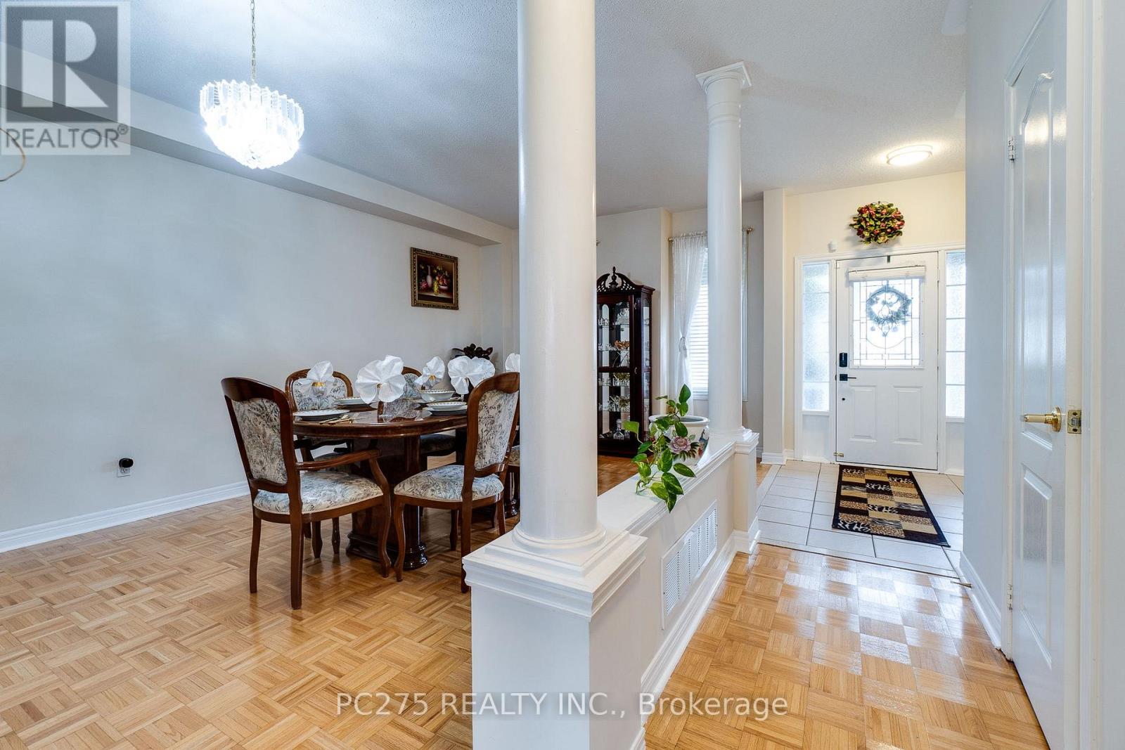 24 Wheatfield Drive, Vaughan, Ontario  L4H 2K7 - Photo 9 - N12576910