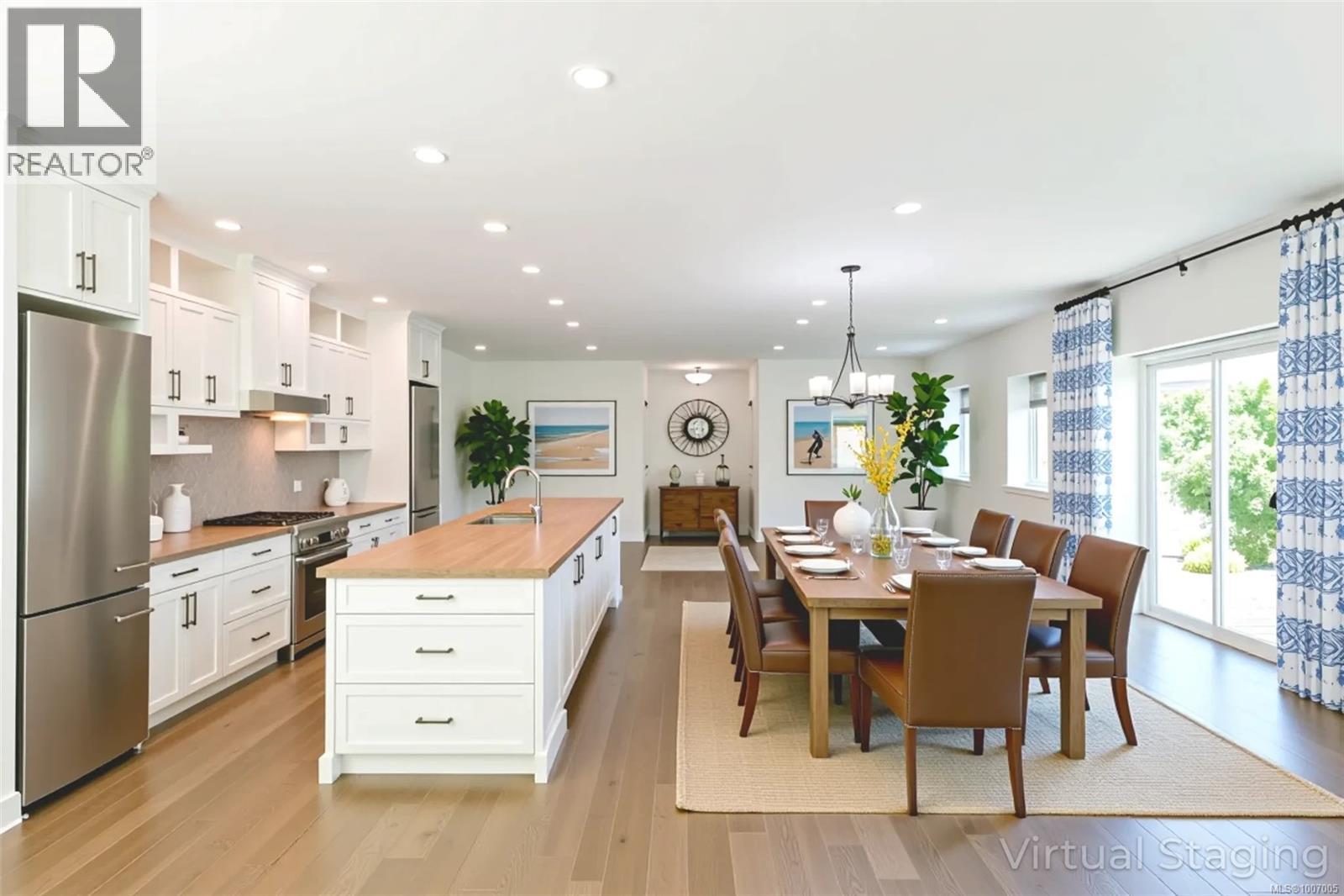 3767 Maple Lane, Royston, British Columbia  V0R 2V0 - Photo 3 - 1007005