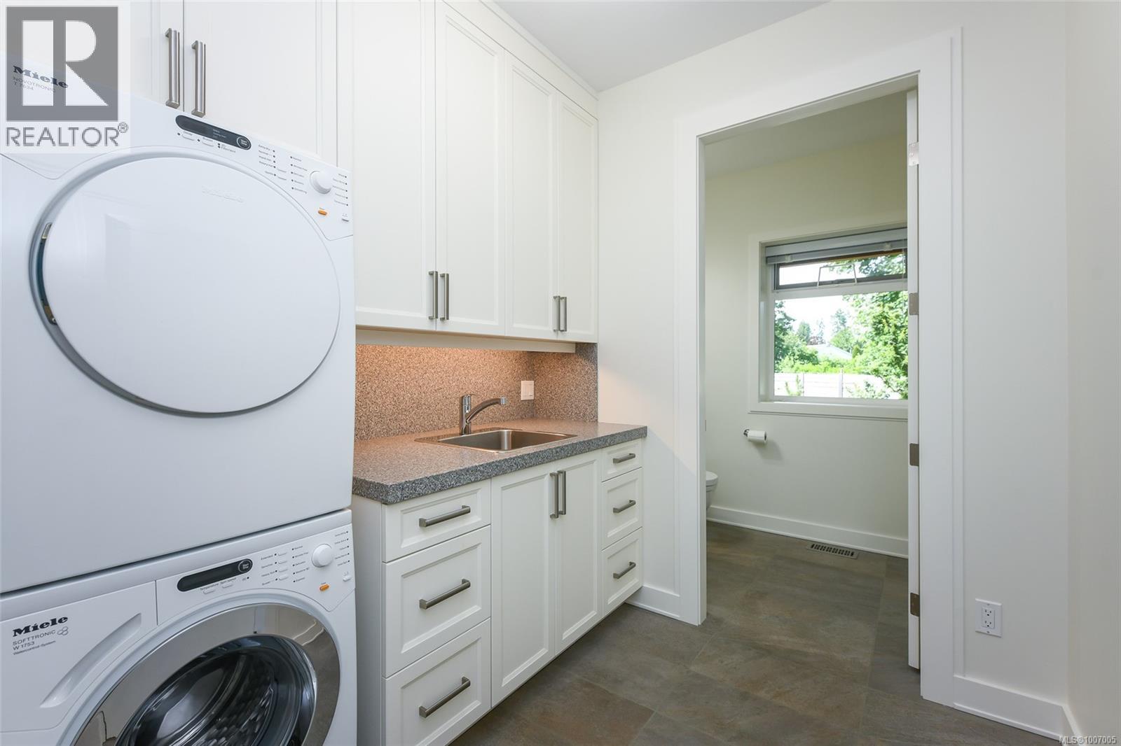 3767 Maple Lane, Royston, British Columbia  V0R 2V0 - Photo 51 - 1007005