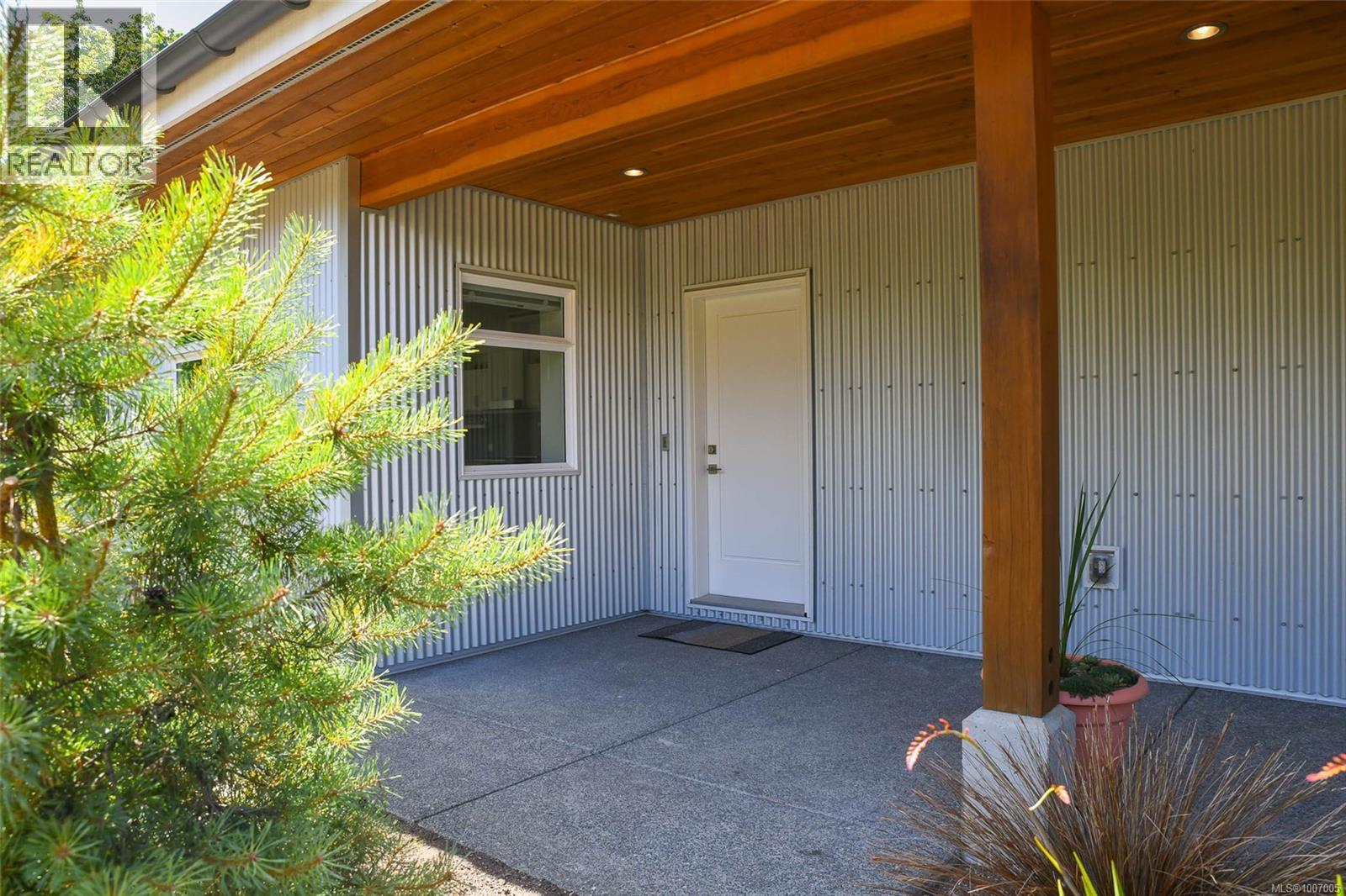 3767 Maple Lane, Royston, British Columbia  V0R 2V0 - Photo 24 - 1007005