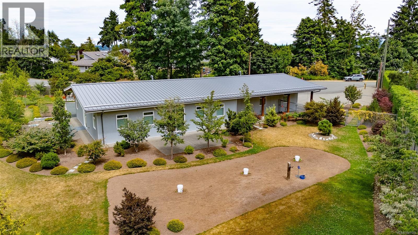 3767 Maple Lane, Royston, British Columbia  V0R 2V0 - Photo 70 - 1007005