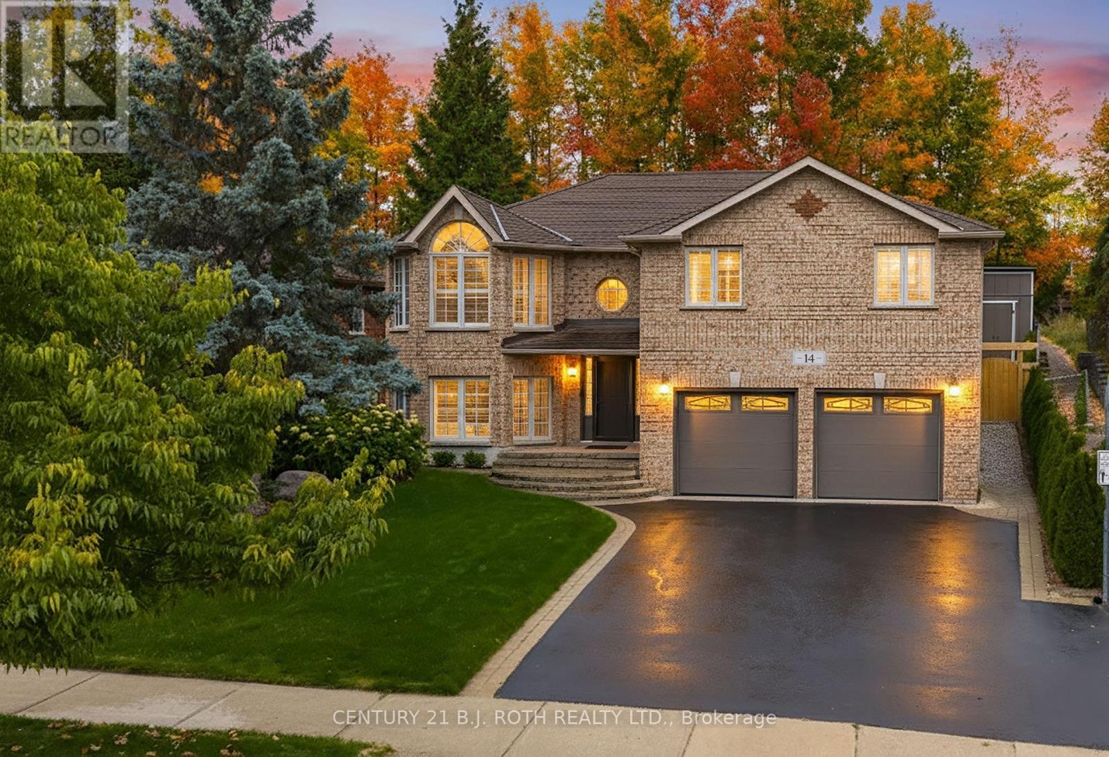 14 Brookfield Crescent, Barrie, Ontario  L4N 9R4 - Photo 2 - S12576878