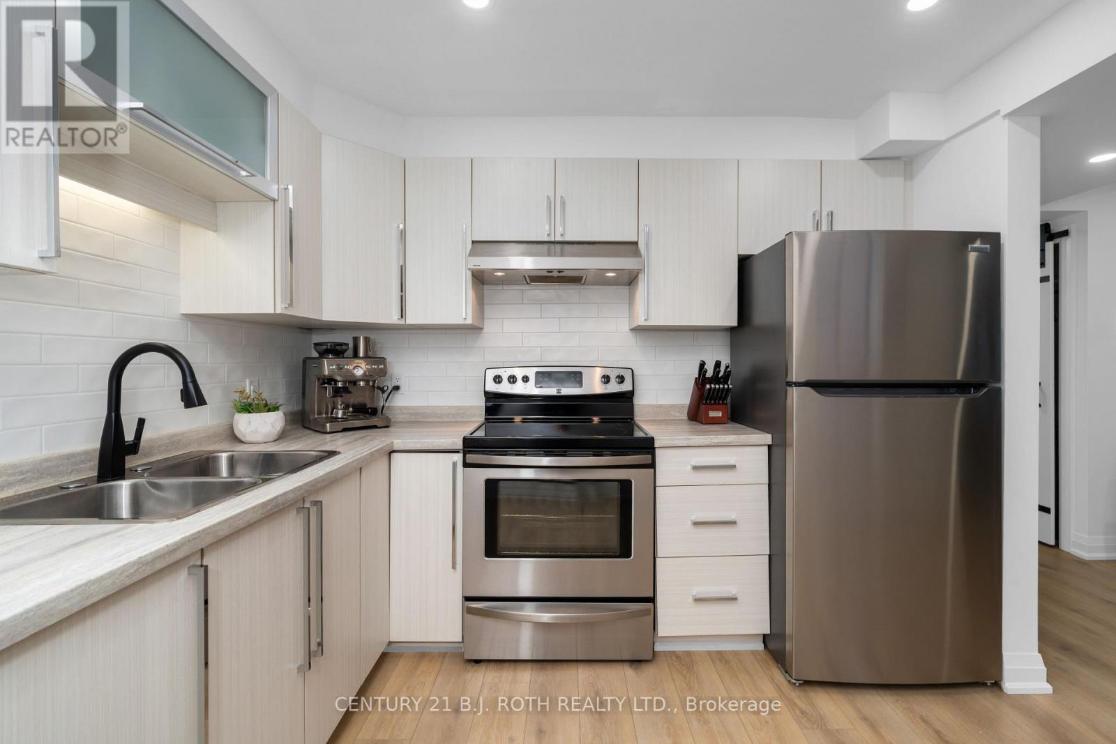 14 Brookfield Crescent, Barrie, Ontario  L4N 9R4 - Photo 26 - S12576878