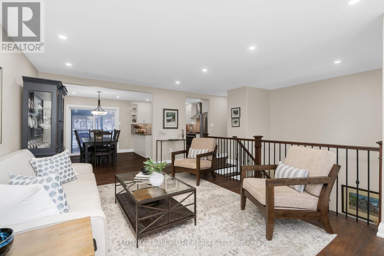 14 Brookfield Crescent, Barrie, Ontario  L4N 9R4 - Photo 5 - S12576878