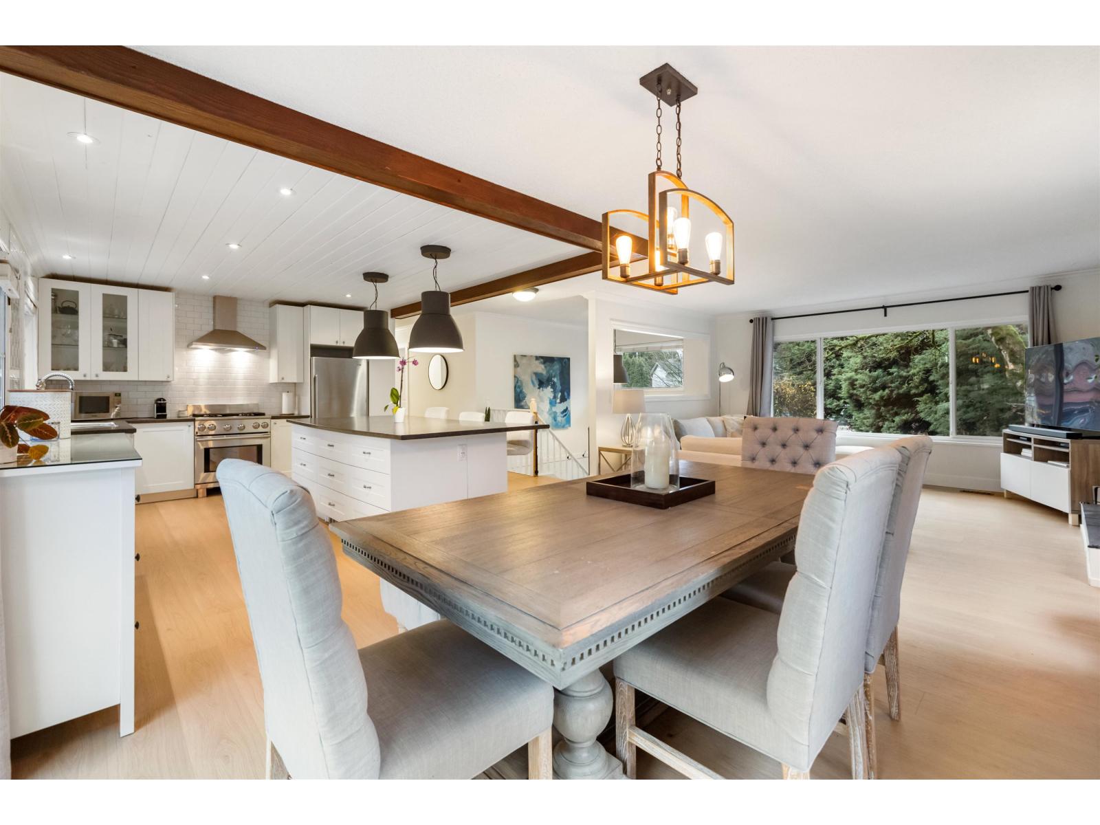 5802 Angus Place, Surrey, British Columbia  V3S 4W5 - Photo 9 - R3069925