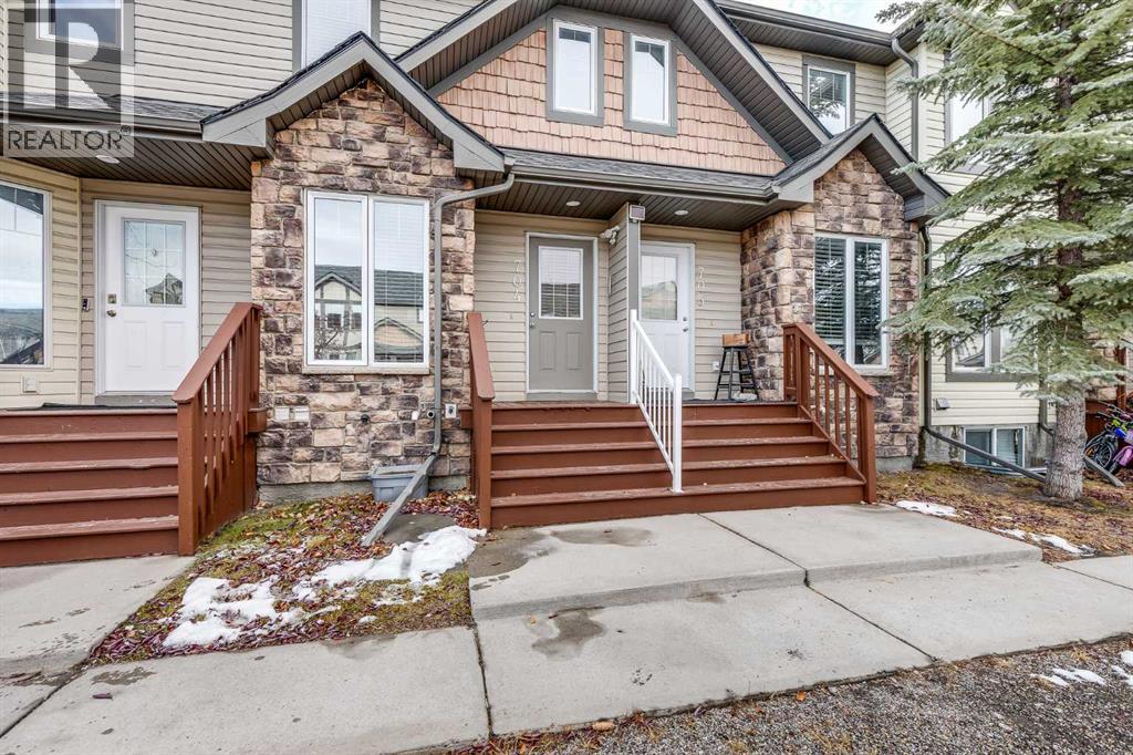 704, 2445 Kingsland Road Se, Airdrie, Alberta  T4A 0B5 - Photo 1 - A2272355
