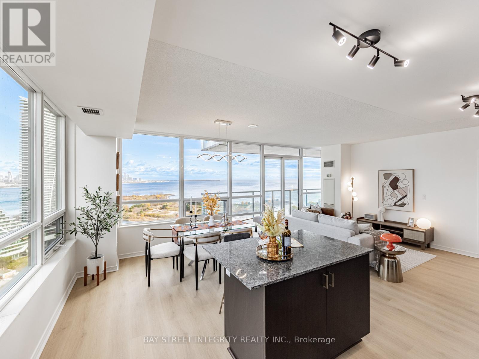 2706 - 2230 Lakeshore Boulevard W, Toronto, Ontario  M8V 0B2 - Photo 10 - W12576864