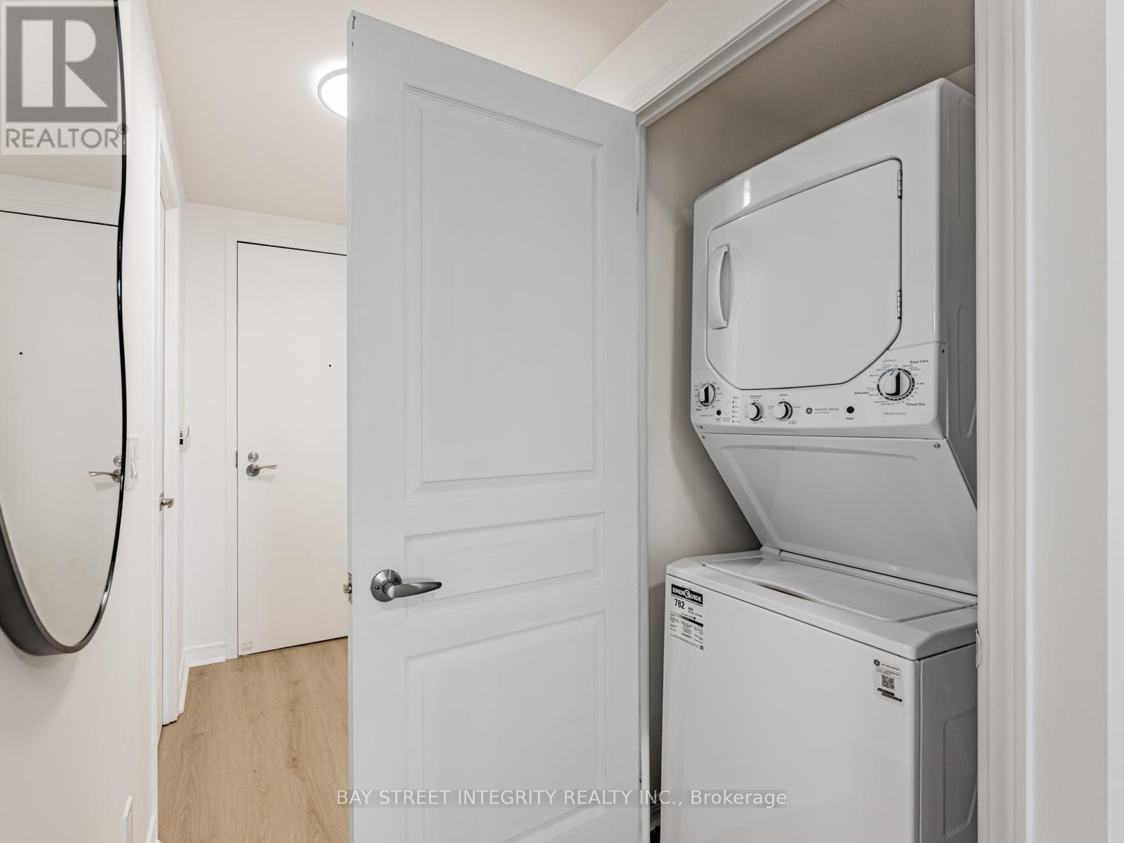 2706 - 2230 Lakeshore Boulevard W, Toronto, Ontario  M8V 0B2 - Photo 17 - W12576864