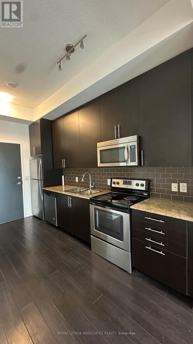 307 - 85 Duke Street W, Kitchener, Ontario  N2H 0B7 - Photo 2 - X12576872