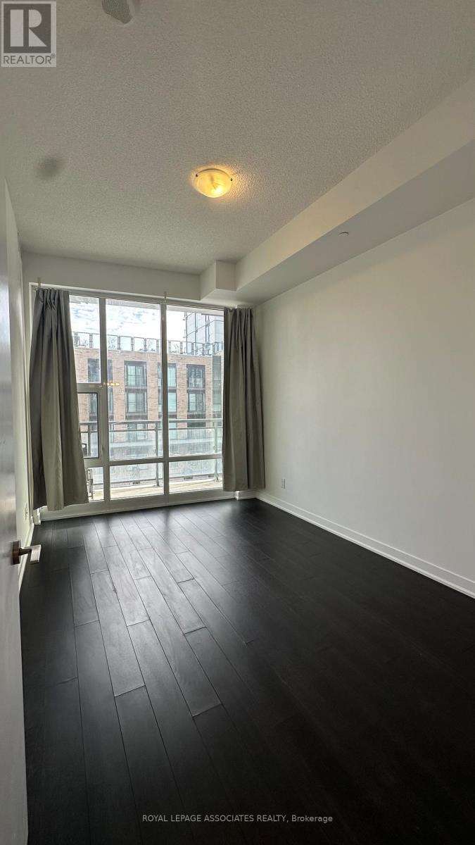 307 - 85 Duke Street W, Kitchener, Ontario  N2H 0B7 - Photo 3 - X12576872