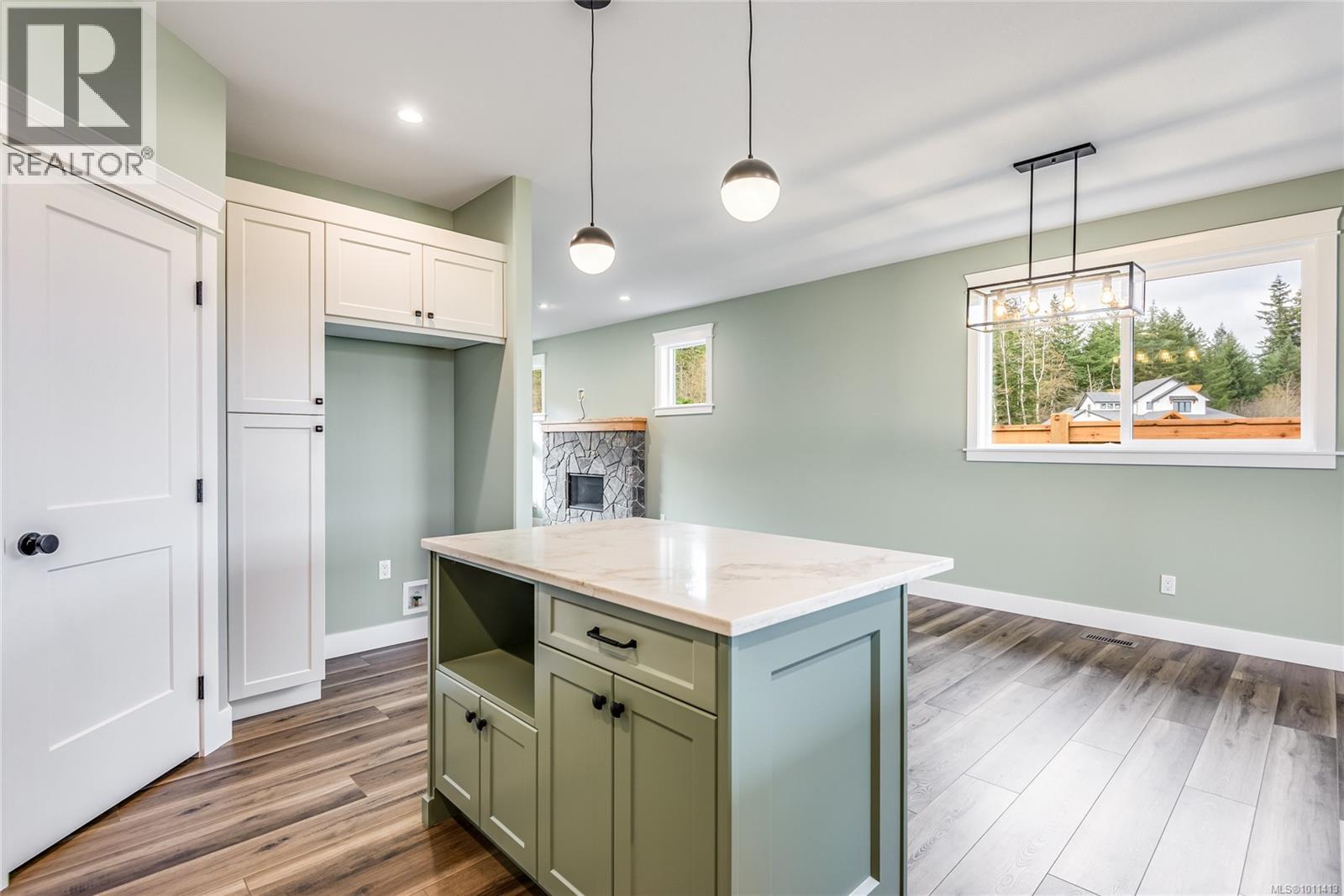 742 Salmonberry St, Campbell River, British Columbia  V9H 0G1 - Photo 12 - 1011413