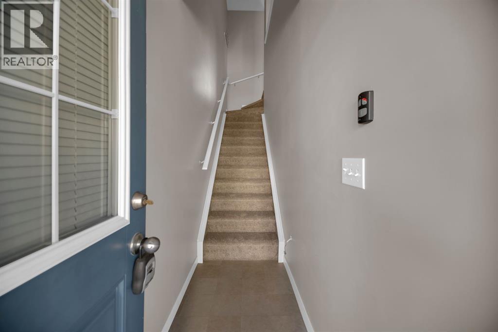 136 New Brighton Point Se, Calgary, Alberta  T2Z 1B7 - Photo 3 - A2260559