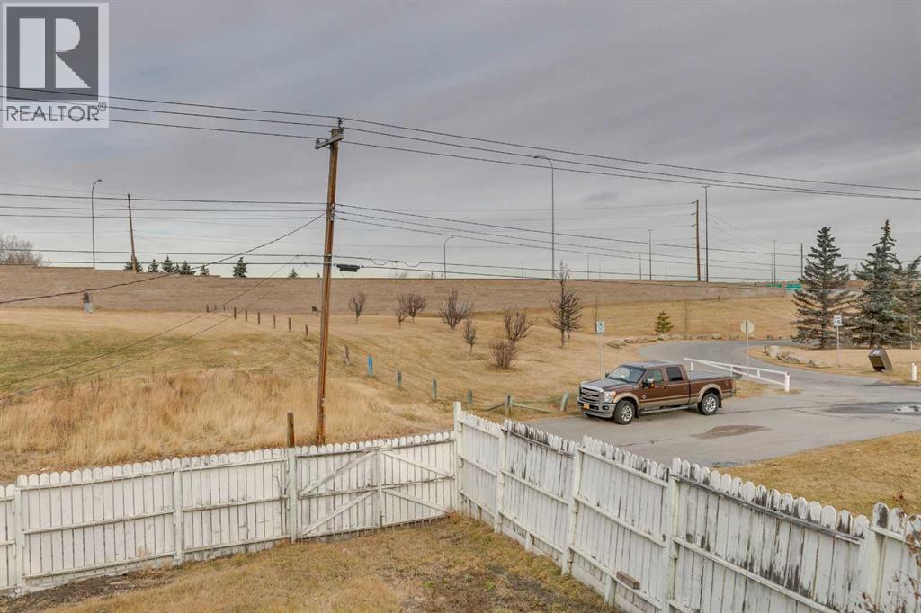4 Lake Huron Place Se, Calgary, Alberta  T2J 5H9 - Photo 24 - A2270662