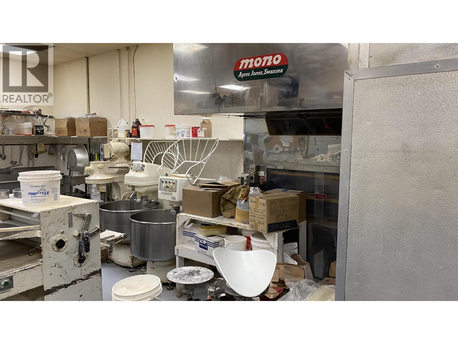 2000 Confidential Street, Port Coquitlam, British Columbia  V0V 0V0 - Photo 4 - C8074031