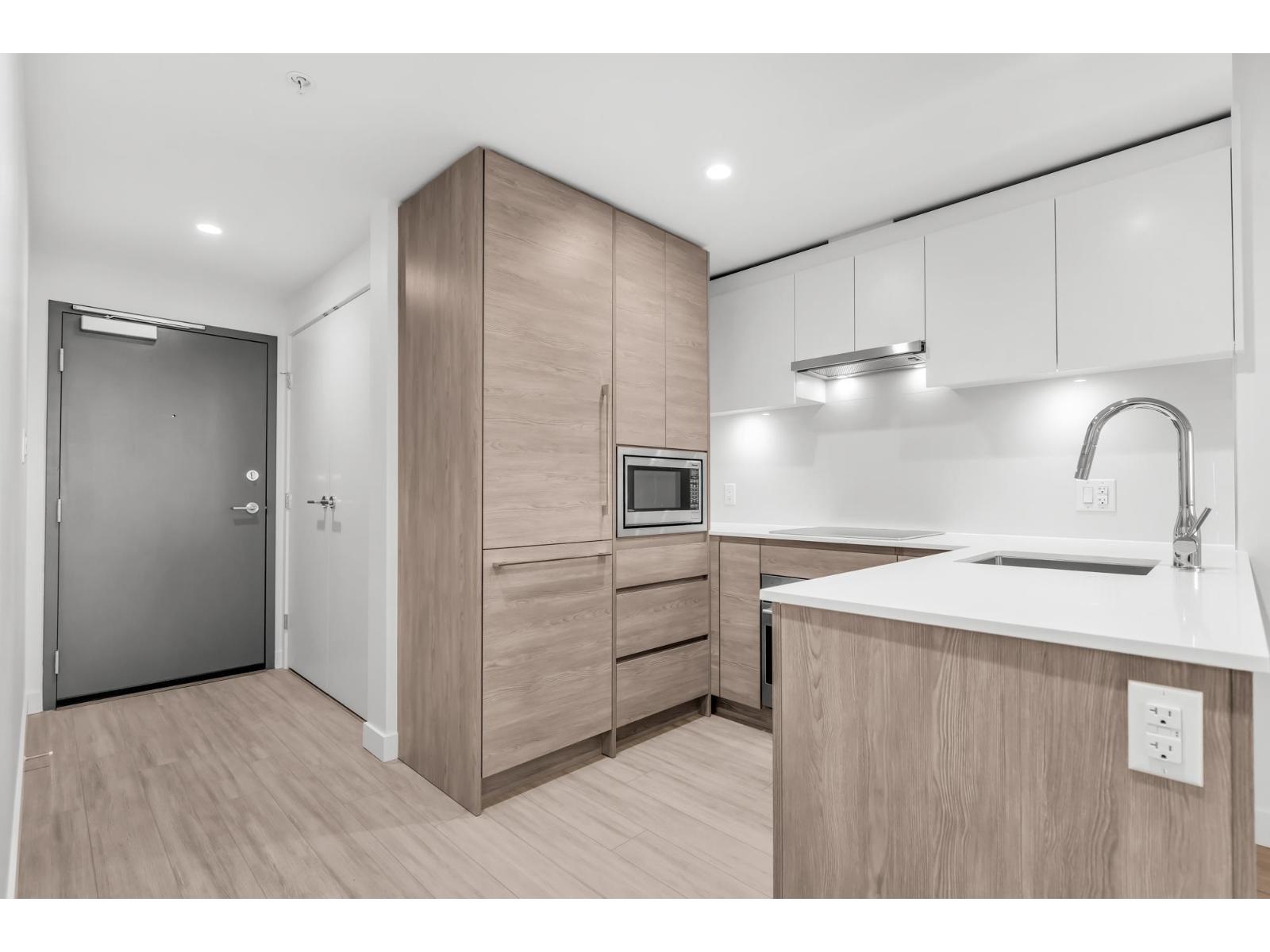 2702 13615 Fraser Highway, Surrey, British Columbia  V3T 0P7 - Photo 11 - R3069816