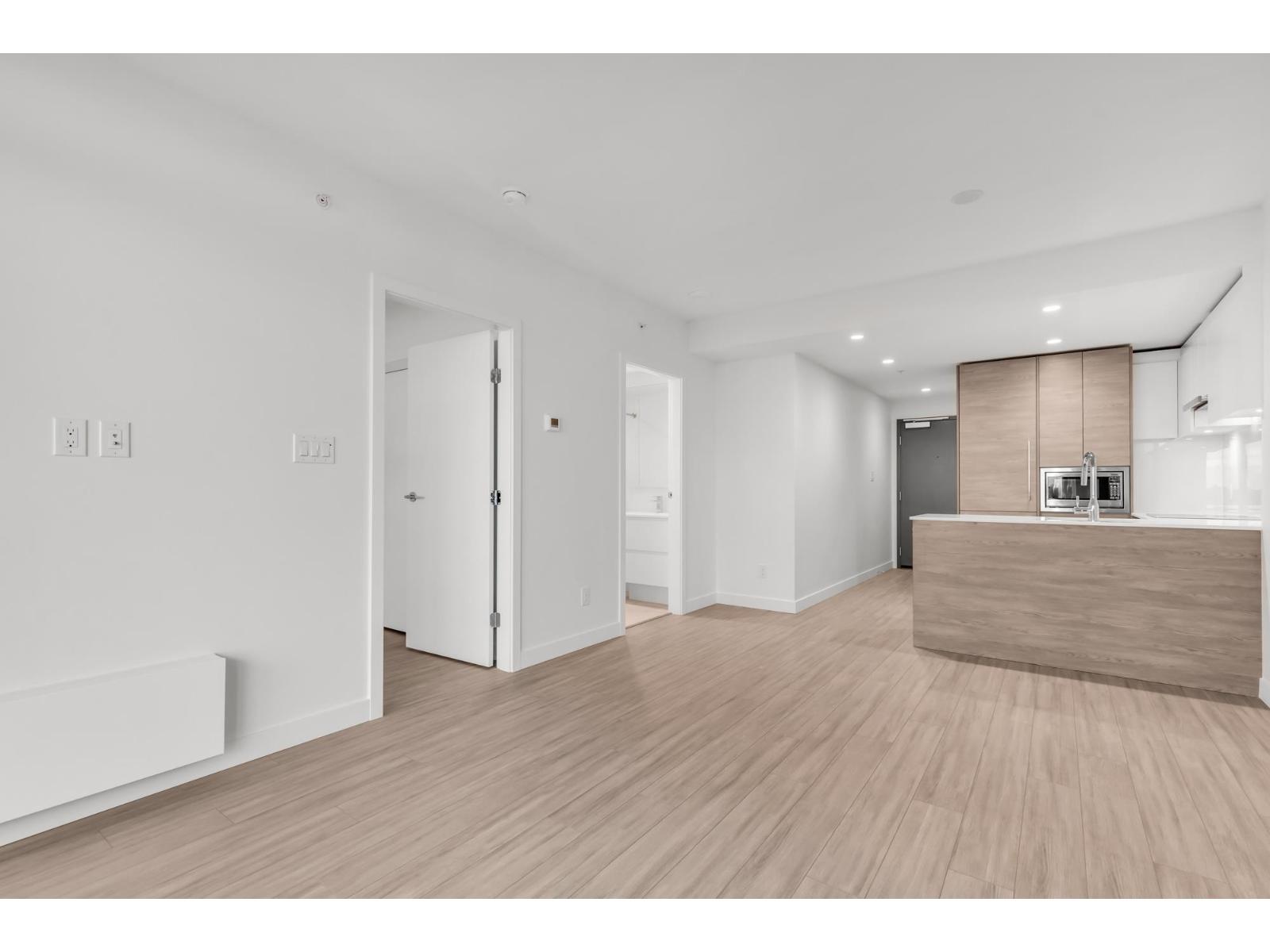 2702 13615 Fraser Highway, Surrey, British Columbia  V3T 0P7 - Photo 7 - R3069816