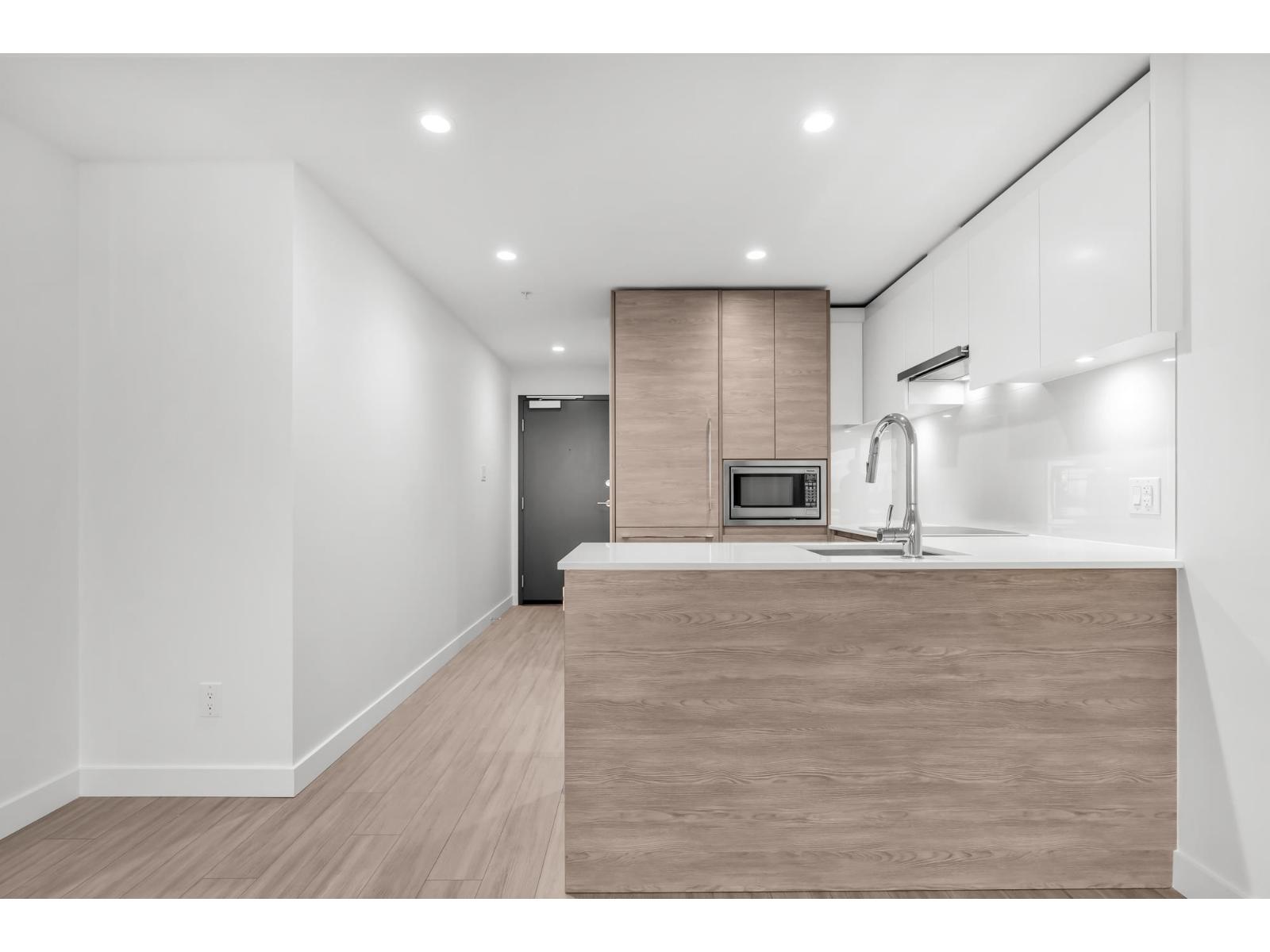 2702 13615 Fraser Highway, Surrey, British Columbia  V3T 0P7 - Photo 6 - R3069816