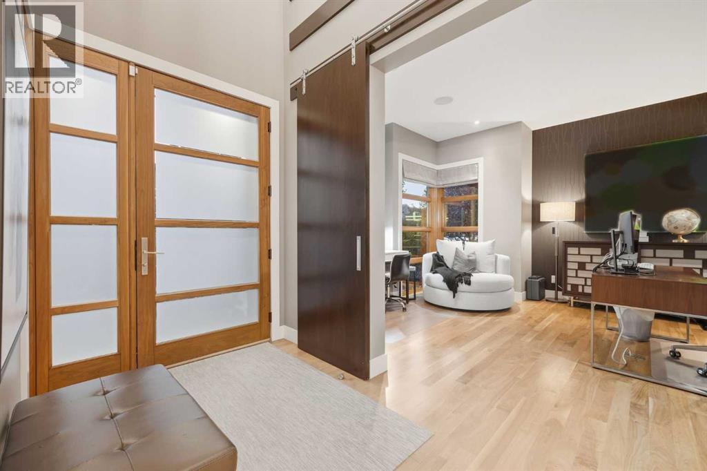 2014 32 Avenue Sw, Calgary, Alberta  T2T 1W6 - Photo 3 - A2264951