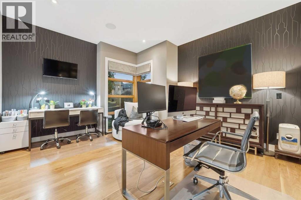 2014 32 Avenue Sw, Calgary, Alberta  T2T 1W6 - Photo 4 - A2264951