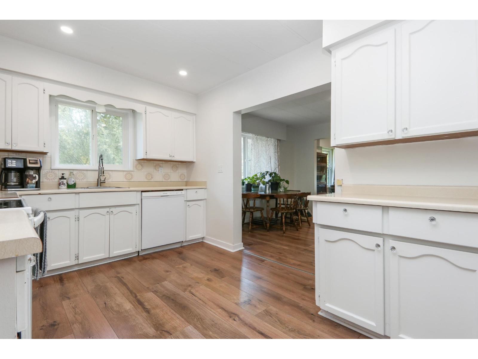 36113 Page Road, Abbotsford, British Columbia  V3G 1P3 - Photo 11 - R3069889