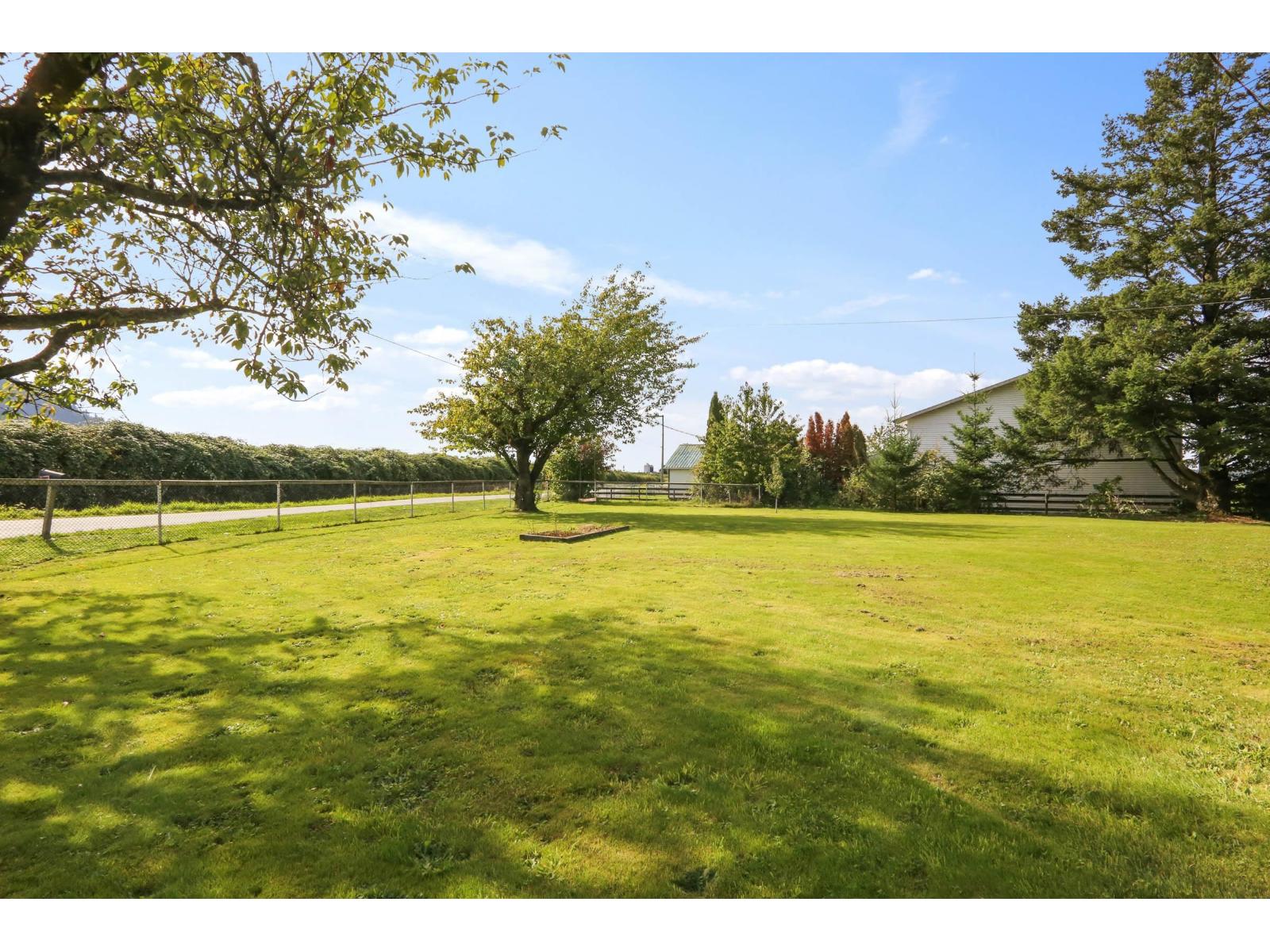 36113 Page Road, Abbotsford, British Columbia  V3G 1P3 - Photo 37 - R3069889