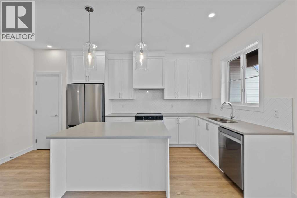 1302, 201 Cooperswood Green Sw, Airdrie, Alberta  T4B 5R2 - Photo 10 - A2269263