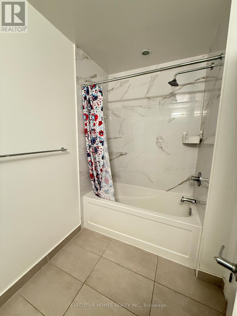 913 - 2520 Eglinton Avenue W, Mississauga, Ontario  L5M 0Y4 - Photo 15 - W12576024