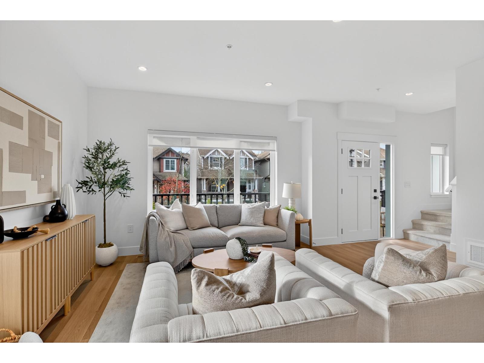 2 6828 208a Street, Langley, British Columbia  V2Y 2R7 - Photo 5 - R3069576