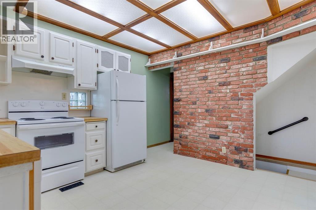 77 Elma Street W, Okotoks, Alberta  T1S 1J8 - Photo 17 - A2272301