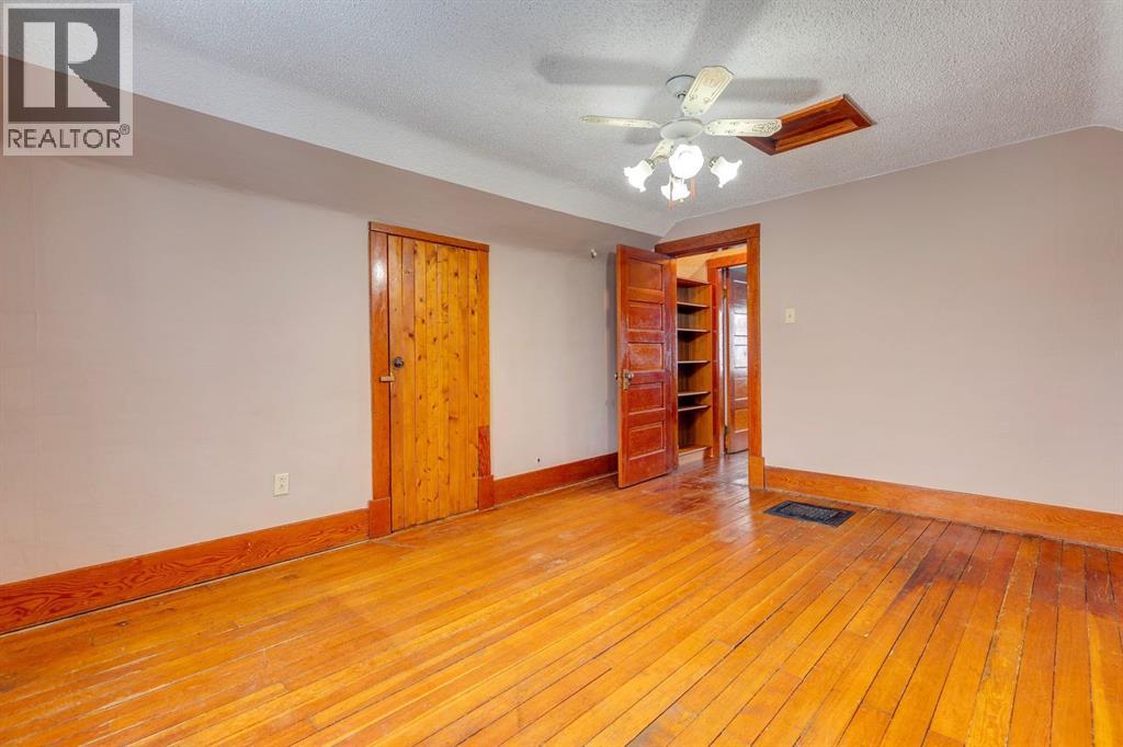 77 Elma Street W, Okotoks, Alberta  T1S 1J8 - Photo 22 - A2272301