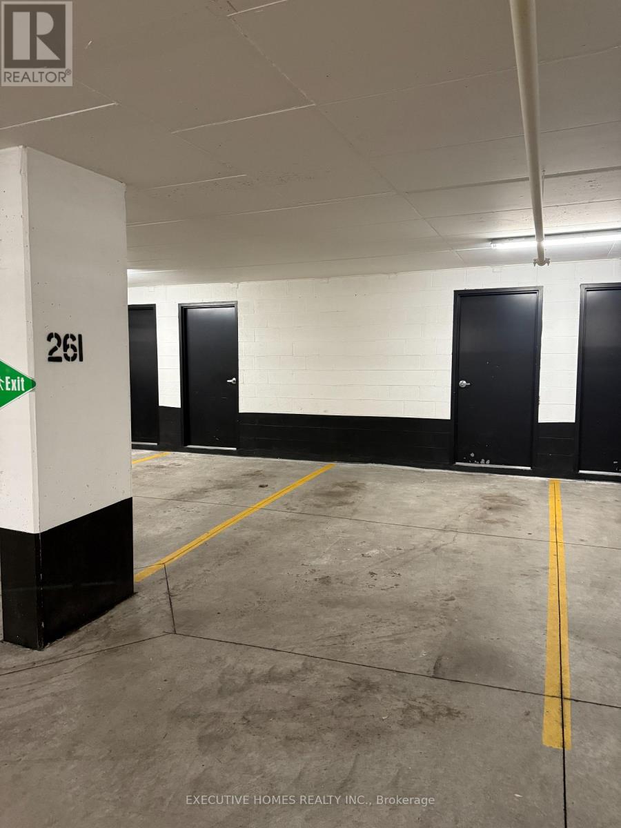 913 - 2520 Eglinton Avenue W, Mississauga, Ontario  L5M 0Y4 - Photo 23 - W12576024