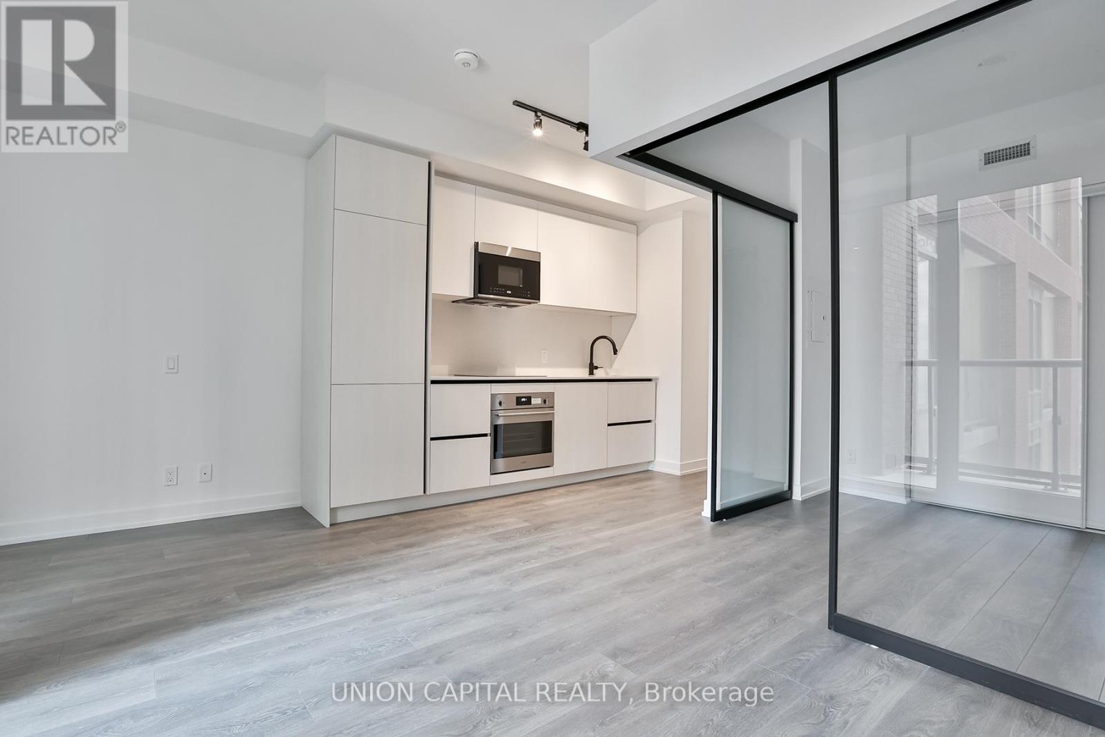 1111 - 108 Peter Street, Toronto, Ontario  M5V 0W2 - Photo 7 - C12576894