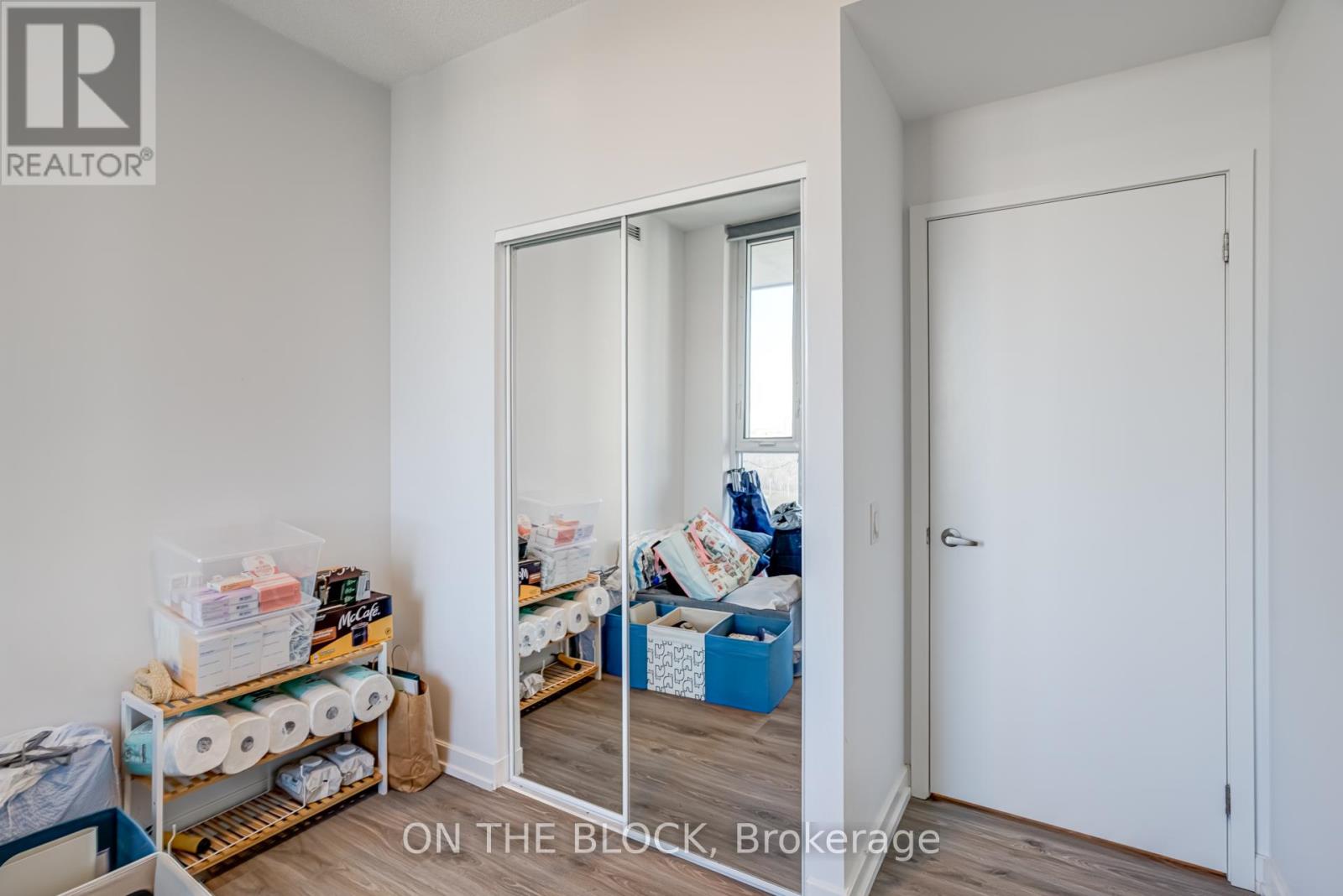 2204 - 20 Tubman Avenue, Toronto, Ontario  M5A 0M8 - Photo 10 - C12576916