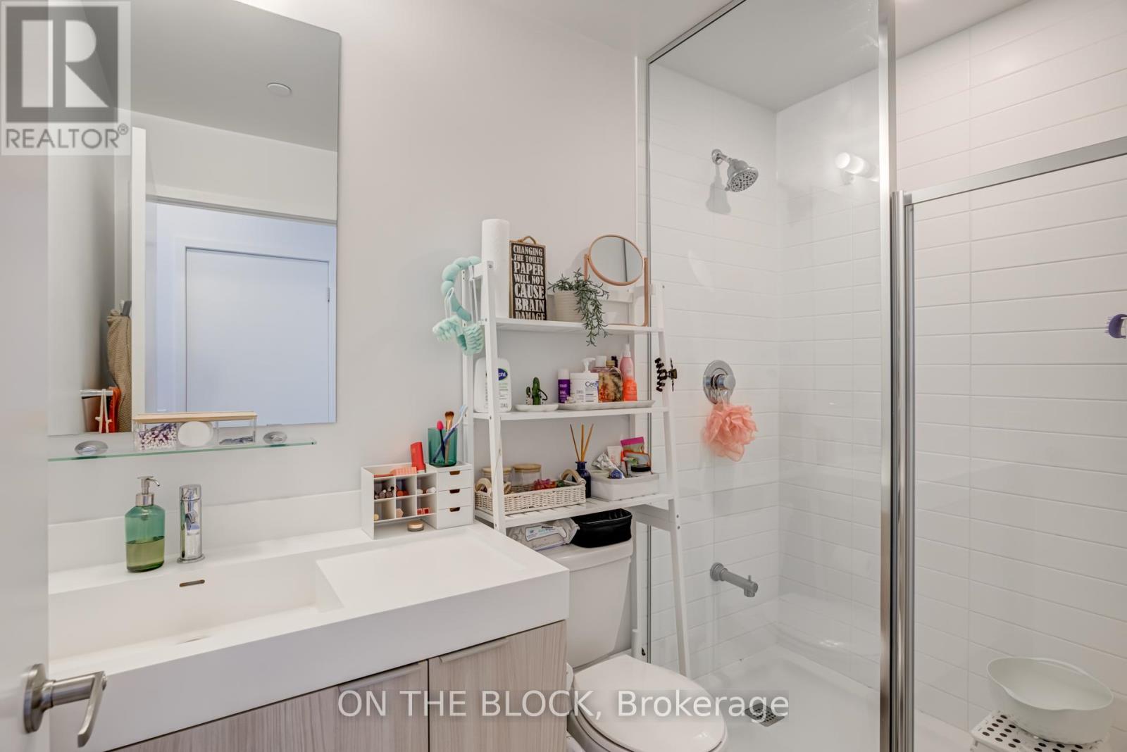 2204 - 20 Tubman Avenue, Toronto, Ontario  M5A 0M8 - Photo 6 - C12576916