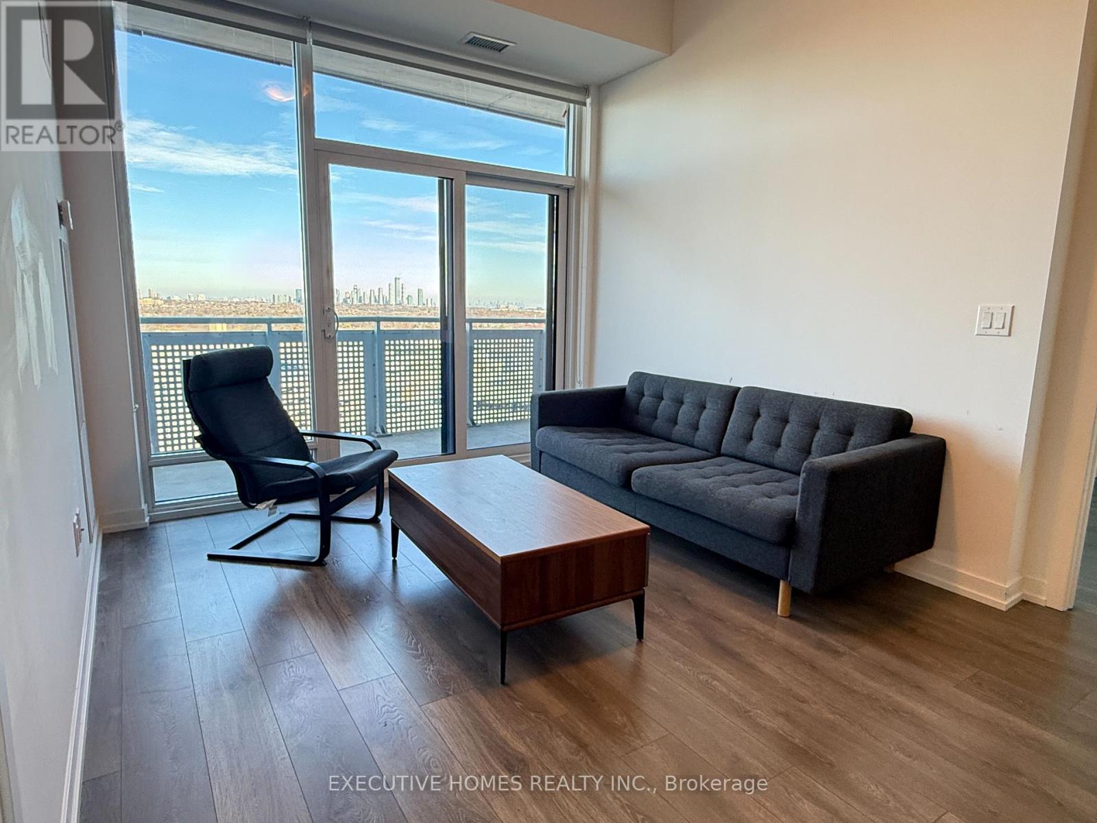 913 - 2520 Eglinton Avenue W, Mississauga, Ontario  L5M 0Y4 - Photo 6 - W12576024