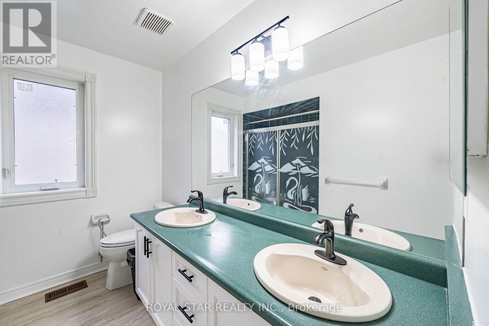 40 Oakdale Road, Vaughan, Ontario  L6A 1J1 - Photo 29 - N12576924