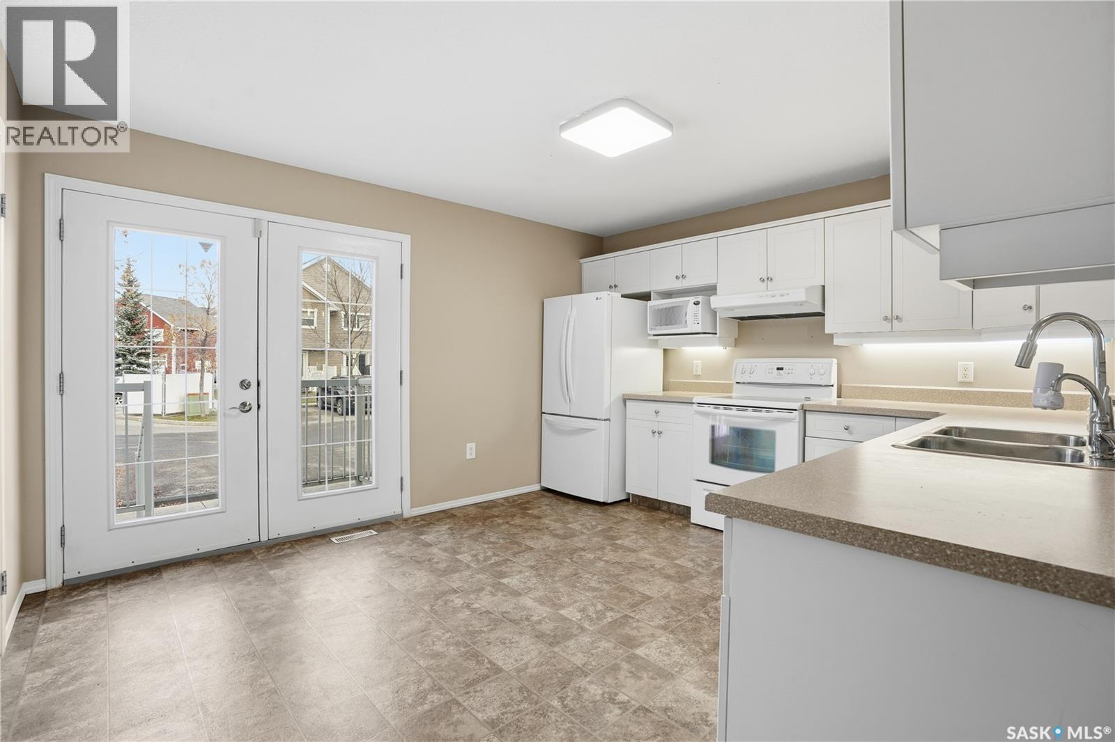 1214 14th Avenue, Regina, Saskatchewan  S4P 0B8 - Photo 8 - SK024265