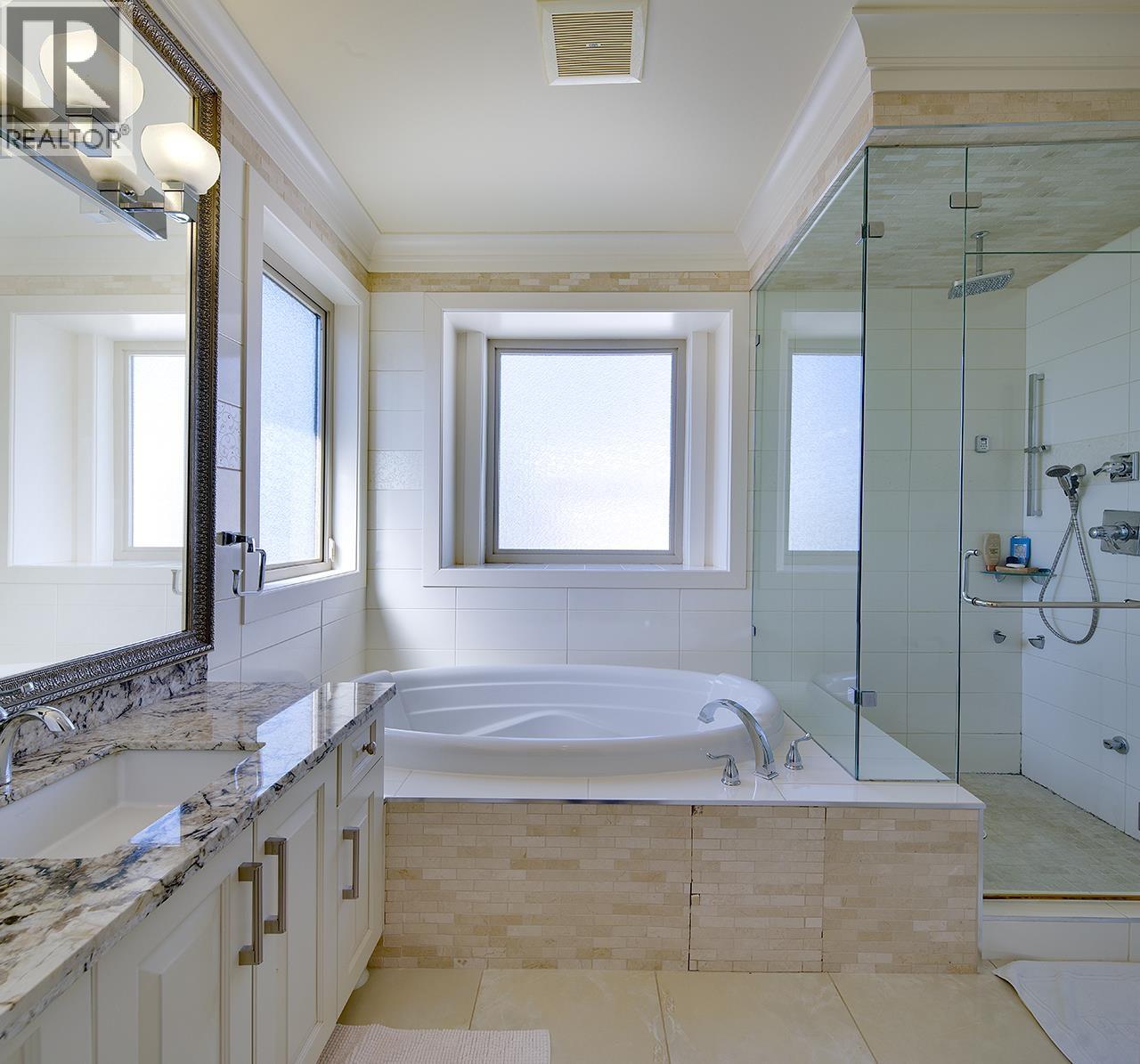 2168 W 16th Avenue, Vancouver, British Columbia  V6K 3B2 - Photo 32 - R3070007