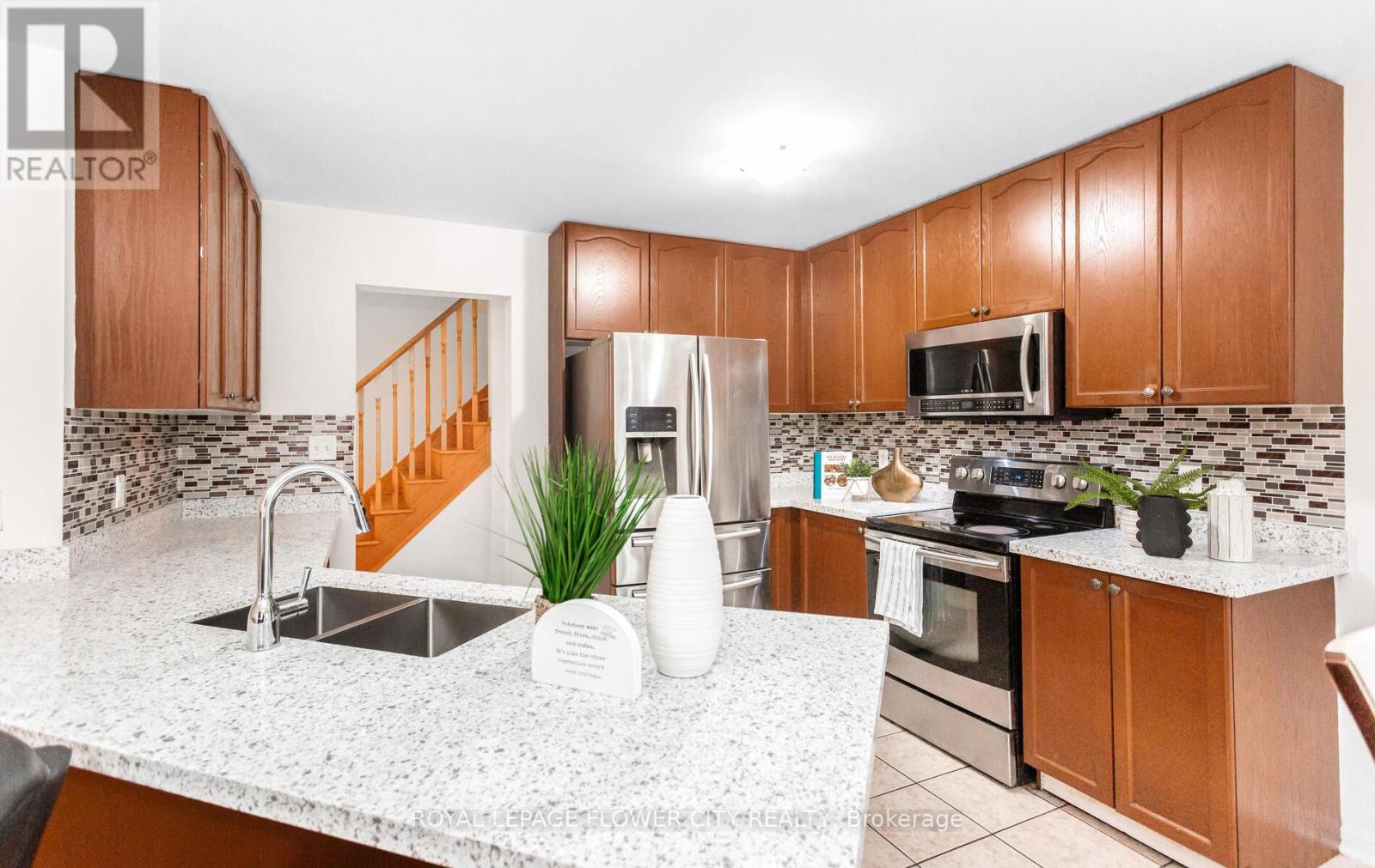 47 Haverty Trail, Brampton, Ontario  L7A 0S3 - Photo 12 - W12576960